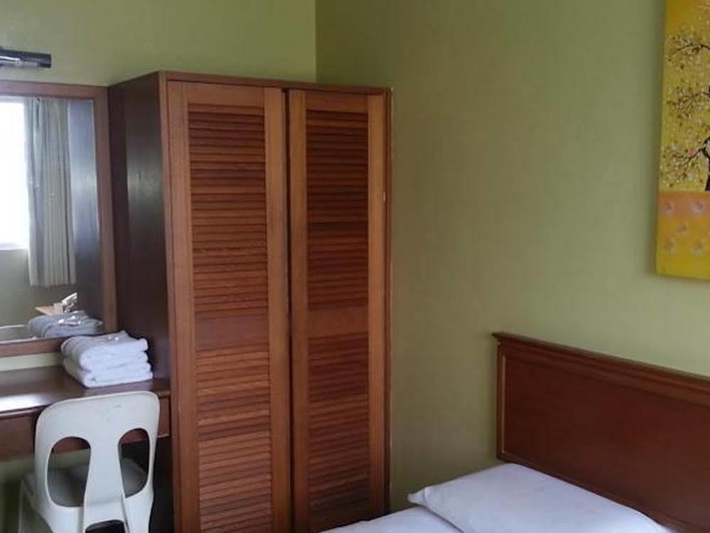 Laila Inn Kuching Zewnętrze zdjęcie